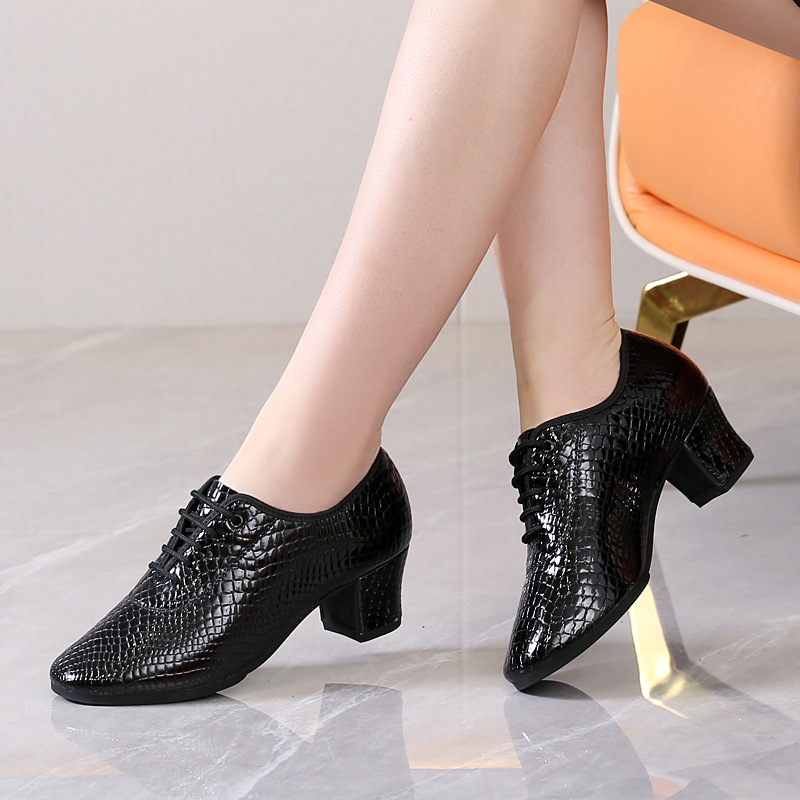 Long and Little Latin Dance Shoes for Women Adult Genuine Leather Mid-High Heeled Soft Bottom Sunderman Outdoor Women's Social Square Dance Shoes