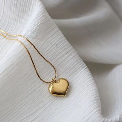 Simple three-dimensional small love necklace double-sided peach heart mirror-like heart-shaped clavicle chain Japanese and Korean ins versatile jewelry