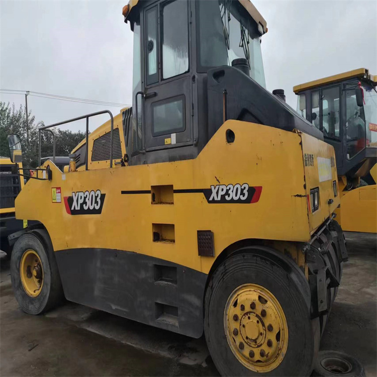 徐工XP262二手胶轮压路机 徐工XP303二手轮胎压路机优惠出售