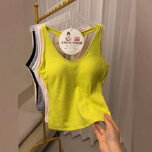 ����ܰ2831�½��ݼy���OӋ��U�I�첱©����������һ�w���ڸ���Ů