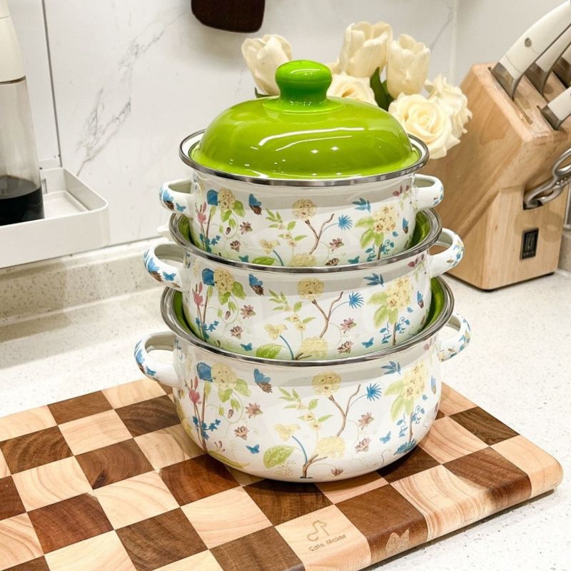 New enamel-coated soup pot with oil and chili paste, thickened enamel pot for home use, suitable for holding lard