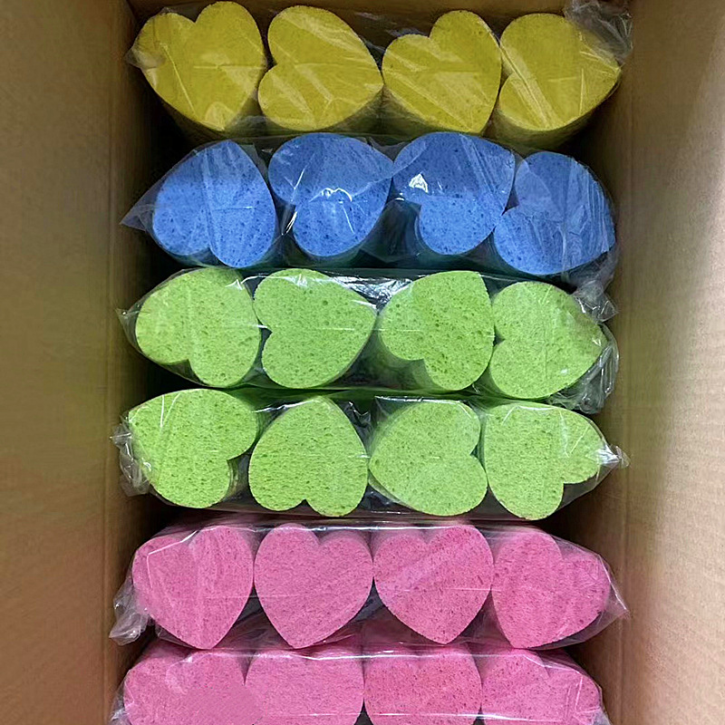 Transfronteriza venta caliente amor en forma de corazón comprimido pulpa de madera de algodón lavado de cara puff fibra esponja polvo puff rosa pieza comprimida cara limpieza puff