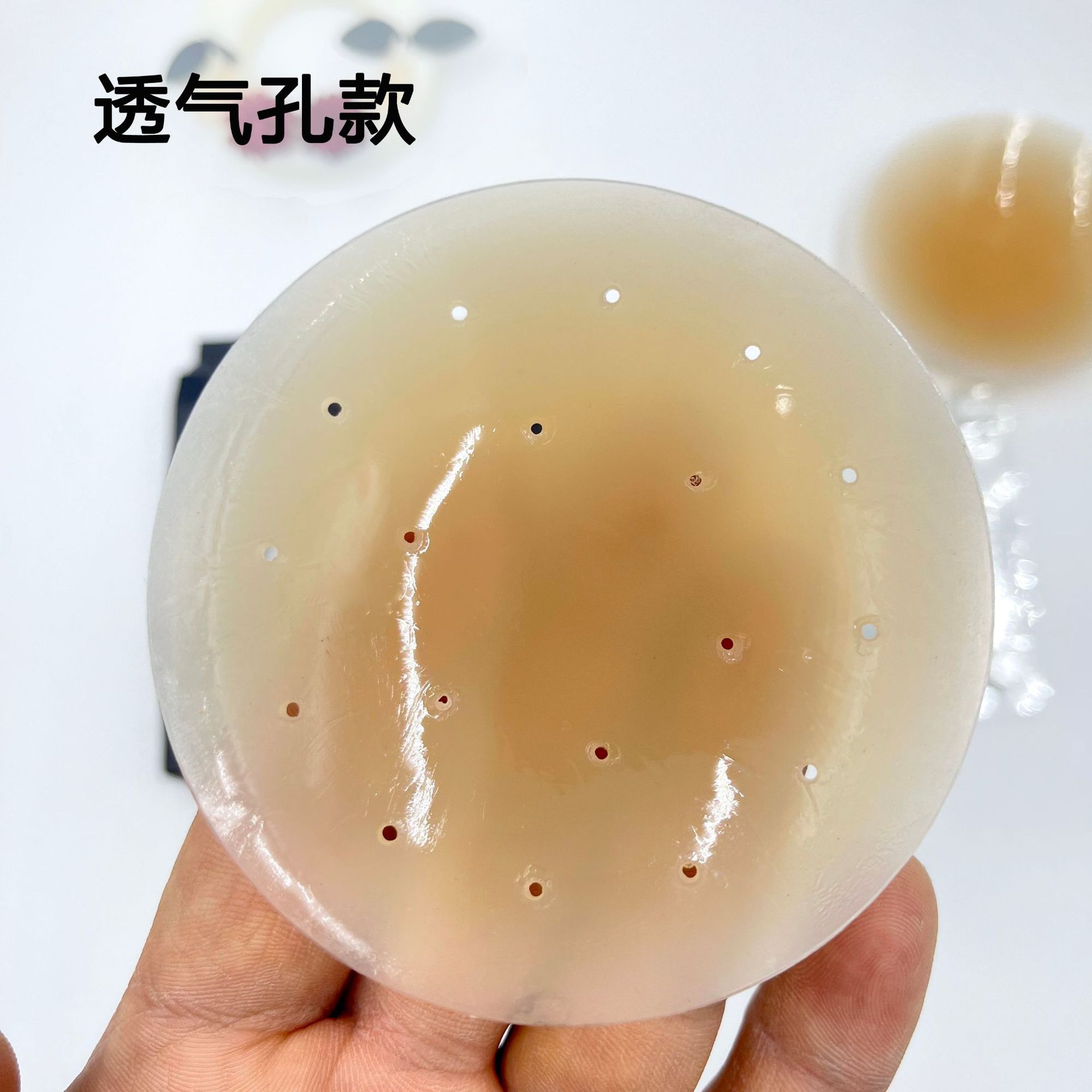 Cross-border wholesale glueless solid invisible seamless breathable nursing pads anti-bump black technology nursing pads