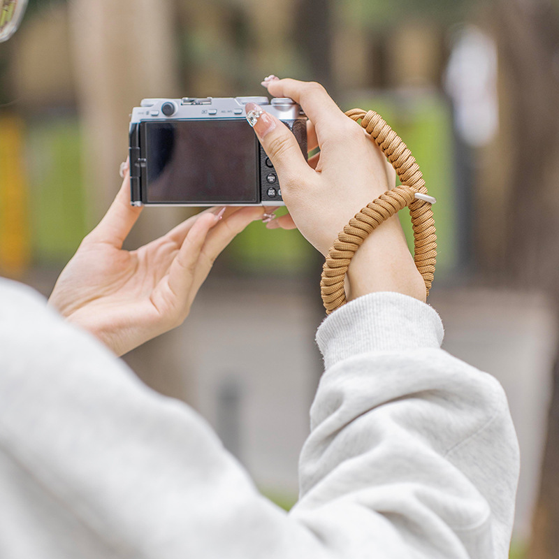 Camera wrist strap for Fuji xm5xt50 Canon R50 Sony ZVR10 2nd Generation Nikon Z30ZF Accessories