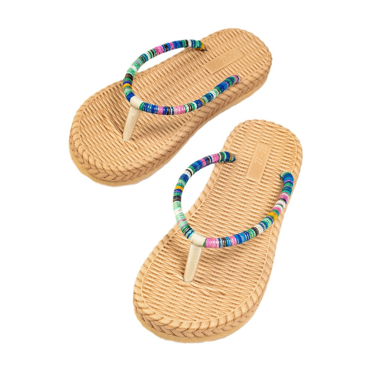 Zapatillas frías transfronterizas para niñas en verano de 2024 nuevas niñas europeas y estadounidenses de comercio exterior chinchillas de moda