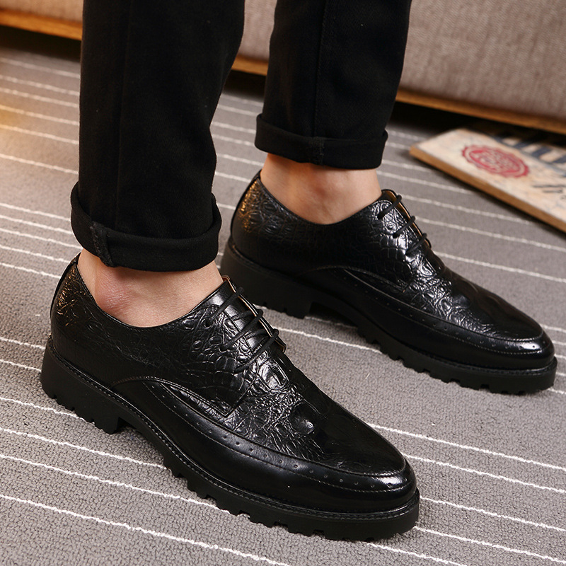 Cross-border 2025 New Crocodile Pattern Men's Casual Business Non-slip Lace-up Red Leather Wedding Shoes For Men_vogvips.com