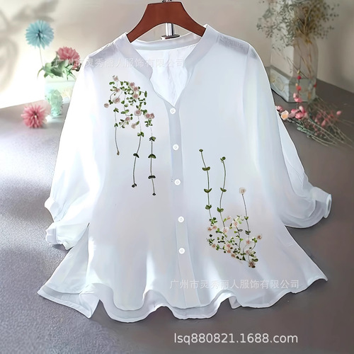 New  Summer Plus Size Women's Loose and Slimming Casual Embroidered Floral Literary Style Stylish Blouse