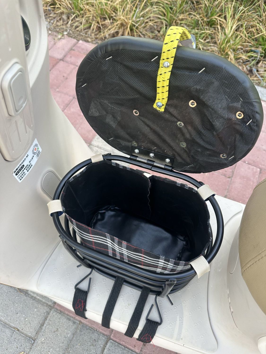 Electric Vehicle Child Seat with Storage, Foldable Seat with Storage, Special Baby Seat