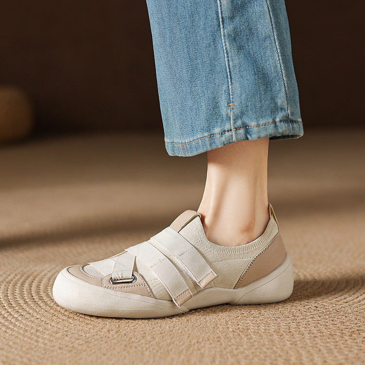 Giày sneaker nữ chunky đế dày da dê phối màu cao cấp — màu đen, màu trắng ngà chi tiết 47