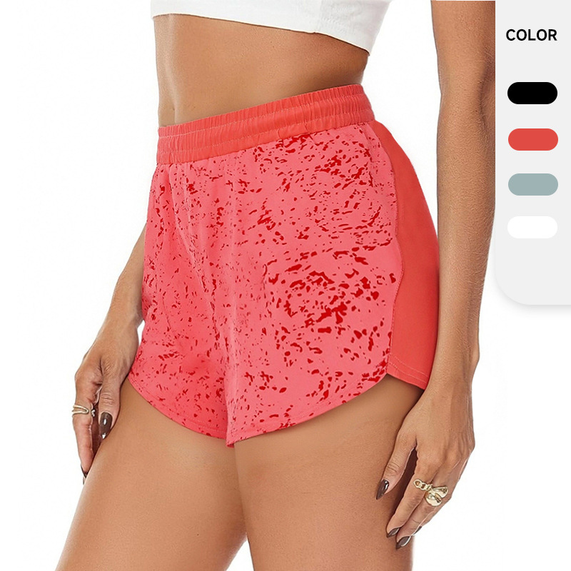Nuevos pantalones cortos deportivos de poliéster casual al aire libre para correr yoga fitness pantalones de tres puntos de verano Pantalones cortos de secado rápido para mujeres