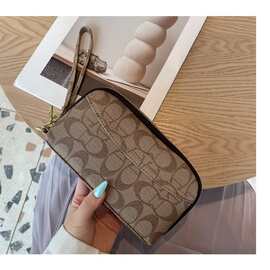 欧美高档印花手拿包软皮长款大容量手机袋女士钱包 clutch purse