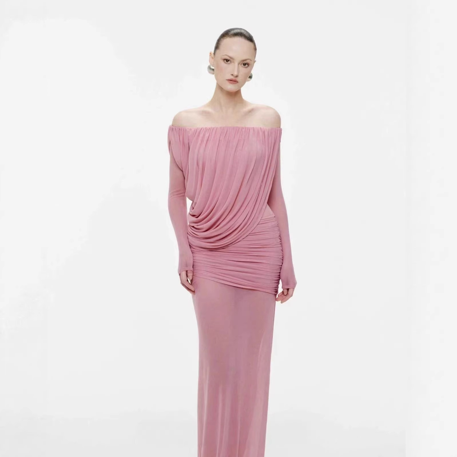 High-End Brown Mesh One-Shoulder Long-Sleeve Dress, Feminine Strapless Ruched Bodycon Long Dress, Single-Sleeve Gown