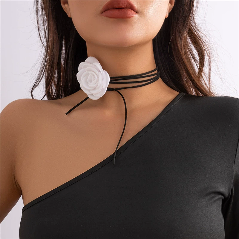 Creative three dimensional trend necklace handmade, European style