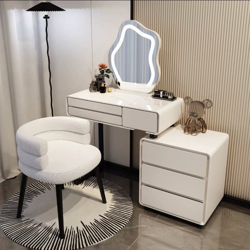 79.9 테이블 + 서랍장 + 구름거울 + 유아용 의자