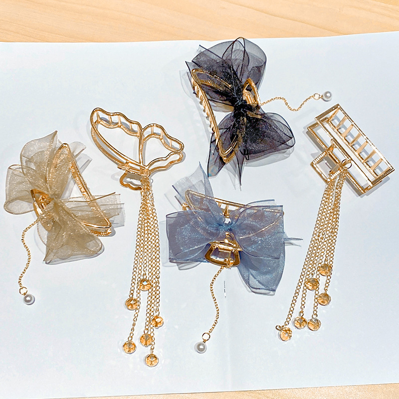 韩国新款金属发夹珍珠流苏抓夹少女发抓后脑勺盘发鲨鱼夹子发饰女|ms