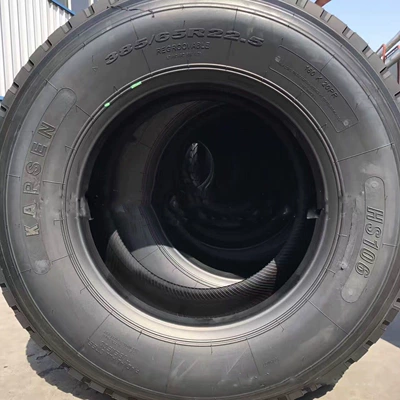 385/65R22.5 four-wire pattern steel tire truck tire (Off-road şinlər)