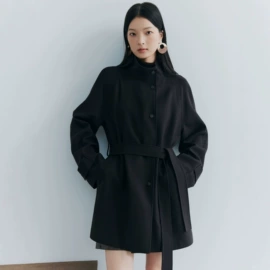 女式毛呢外套;小西装;女式马甲
