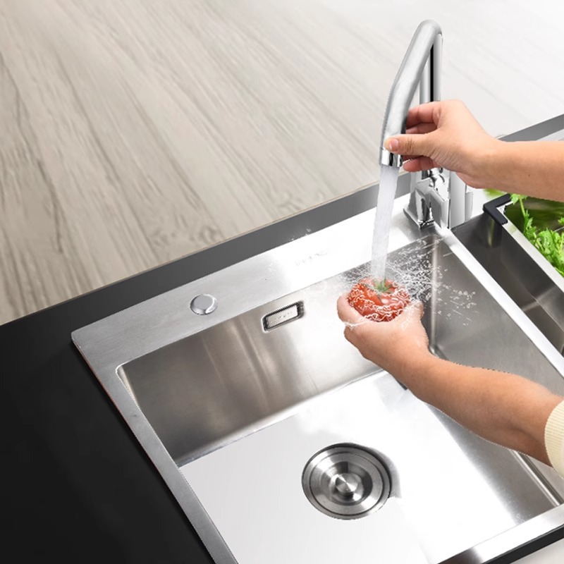 Acero inoxidable cocina grifo de agua caliente y fría estilo hogar lavabo único fregadero de agua fría lavabo venta caliente transfronteriza