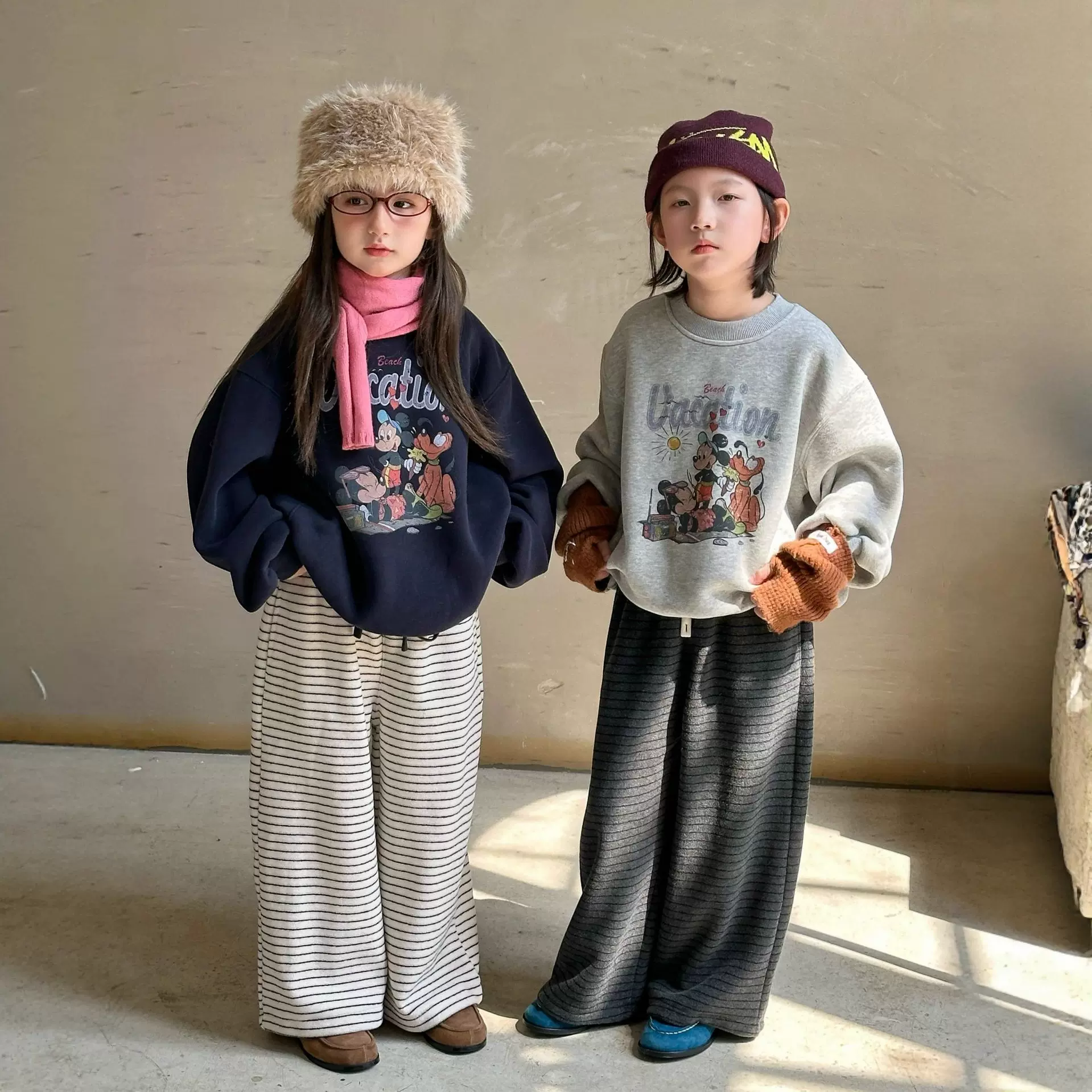 2025冬季新款韩版儿童百搭卡通加绒卫衣男女童宽松休闲圆领上衣潮