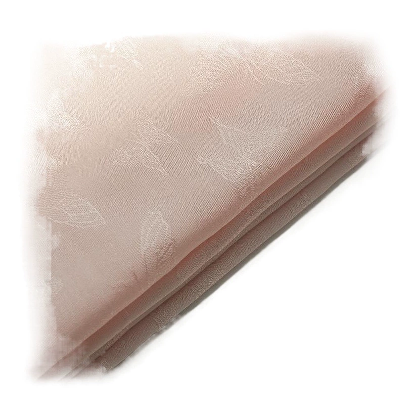 Ткань жаккард из вискозы с темным узором в античном стиле, в наличии от производителя, для пошива чонсамов и ханфу с воротником-стойкой.