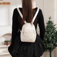 2025�¿�С����ͨ�����p��С����Ů�r���p�米���ٴ��p�������