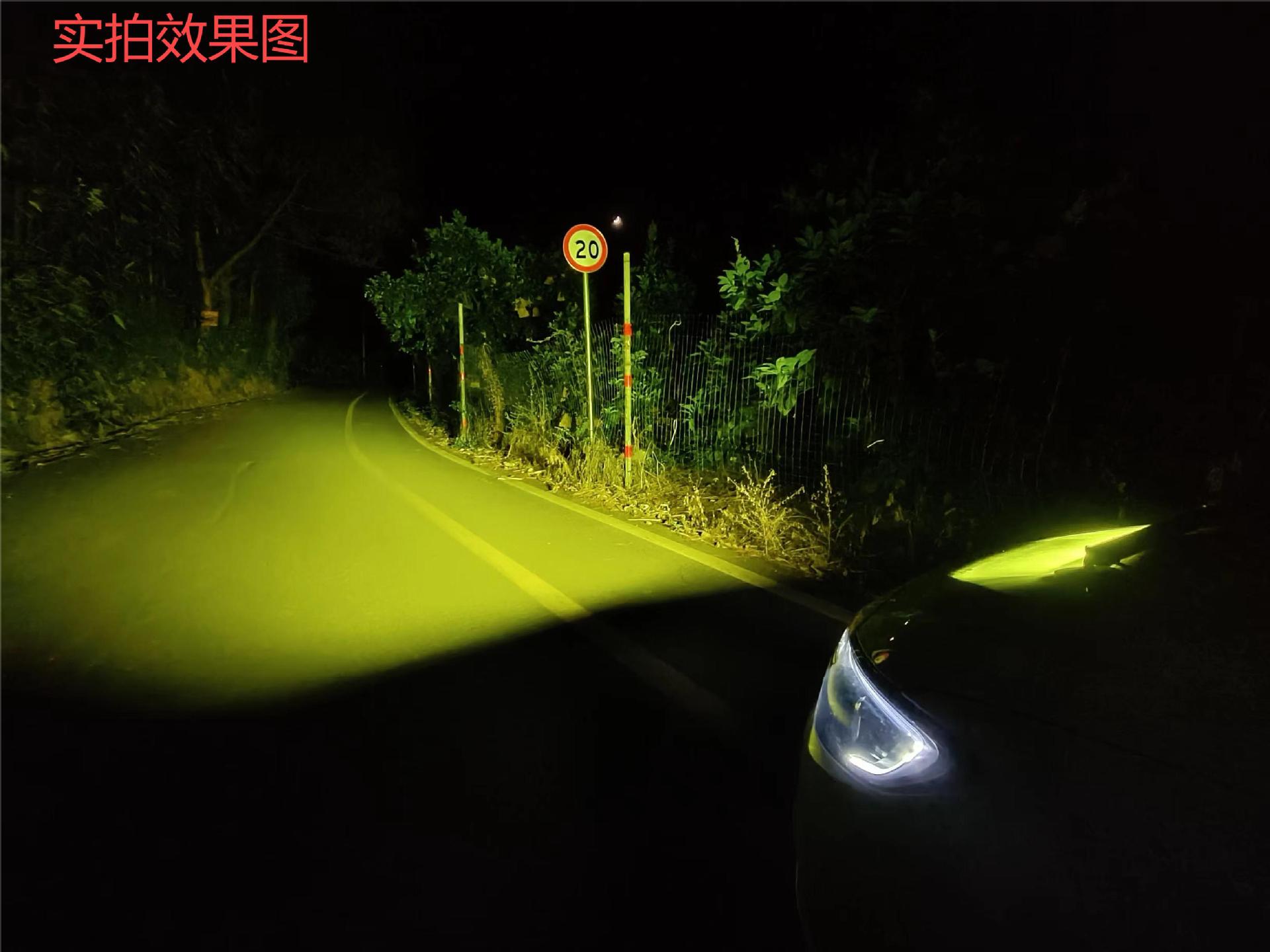 Ultra-Thin Car Spotlight Small Single Row Led Strip Light 18W Strip Roof Light Off-Road Vehicle Modified Headlight Grille Light