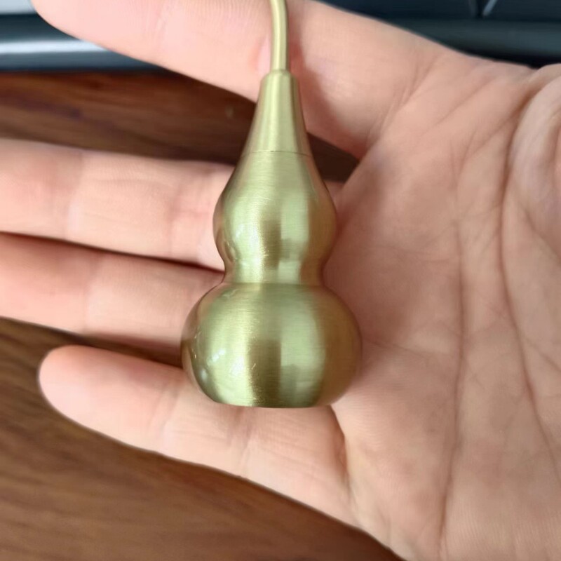 真鍮小さな中空ひょうたん干支オープンひょうたんキーホルダーアクセサリーユニセックス小さなペンダント卸売|undefined