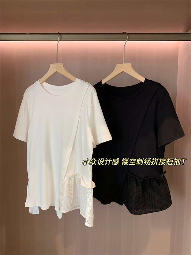 Design sense: Unconventional irregular hollowed-out embroidery patchwork hem, loose short-sleeved T-shirt for women, Spring/Summer 2025 G032206 pic 3