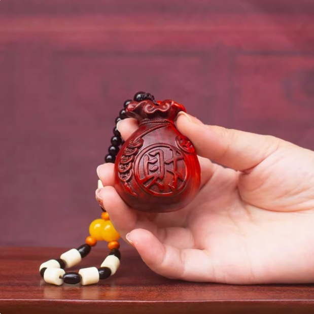 インド産小葉紫檀の手彫り作品、木彫りの招財貔貅財神ペンダント、小物卸売、おもちゃ、ギフト|undefined