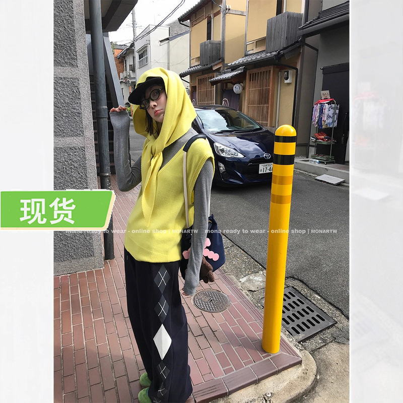 Mona 100% Merino Wool Knitted Vest Top for Women, Outerwear or Inner Layer, Triangle Scarf, New Style