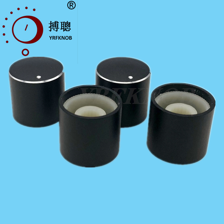 ��������ɫ����λ����ť��ɫ��ɰ���17&times;17mm���Ͻ���ť