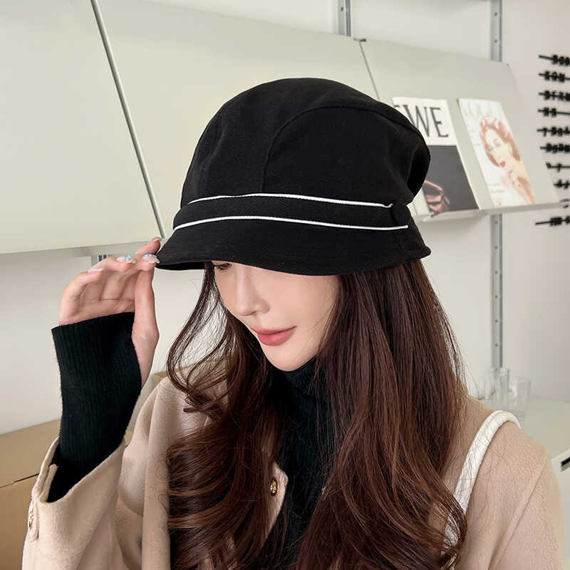 Nicho botón de pila sombrero de mujer otoño nuevo estilo de boina universal sombrero de pescador de borde corto sombrero de cara simple