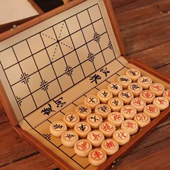 中国の将棋は携帯で折りたたみます。