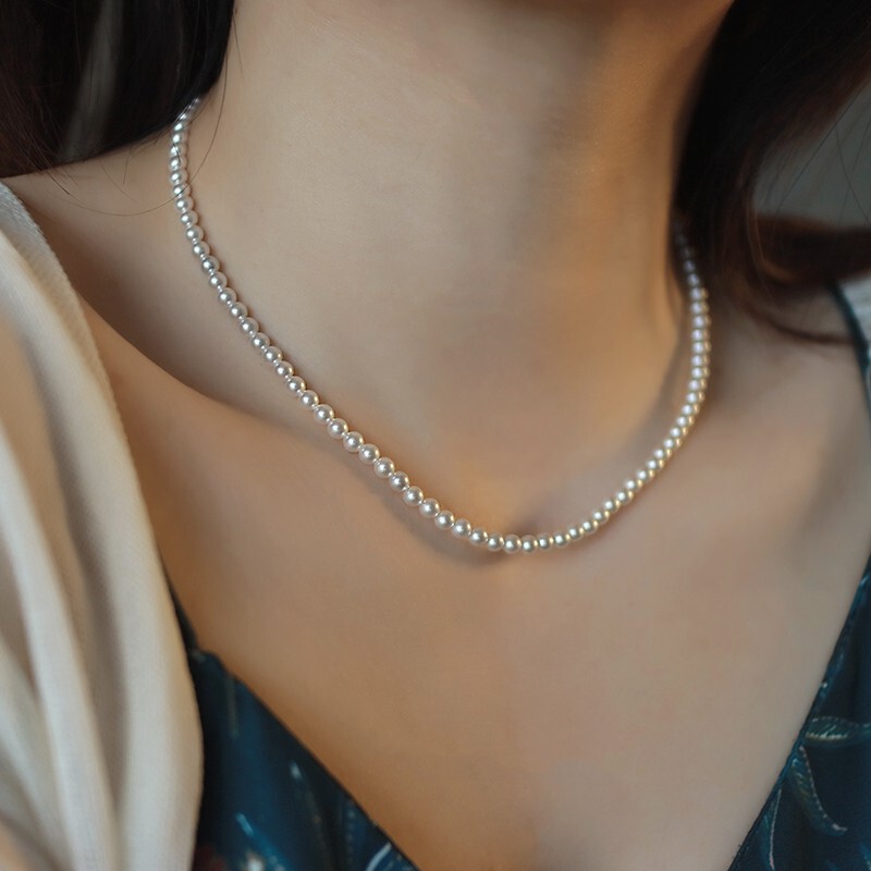 ファッショナブルでシンプルな2mmの真円度の強い光のシェルビーズネックレス3-4MMのシェルビーズ鎖骨チェーンは、ガールフレンドに高級ネックレスを贈ります。|undefined