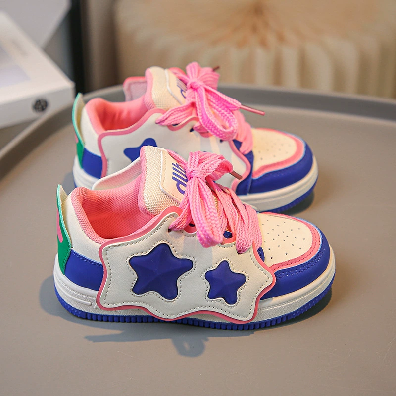 Кроссовки со звездами 2024 года, женские хлебные туфли, женская весна и осень, Новая Спортивная повседневная обувь на толстой подошве с низким верхом, увеличивающая рост, Женская Белая обувь