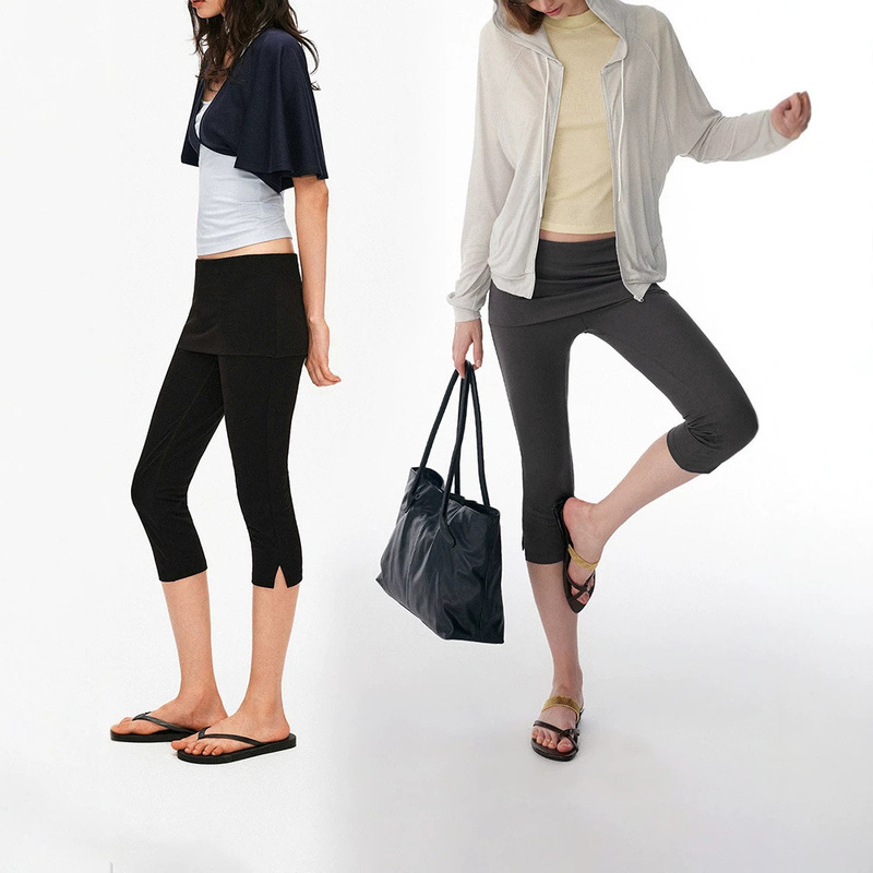 In-stock Capri magic pants with back pleats, over-the-knee fitness 7/8 length yoga pants, slim-fit, tight-fitting, stretchy, side-slit pants for women In-stock Capri magic pants with back pleats, over-the-knee fitness 7/8 length yoga pants, slim-fit, tight-fitting, stretchy, side-slit pants for women