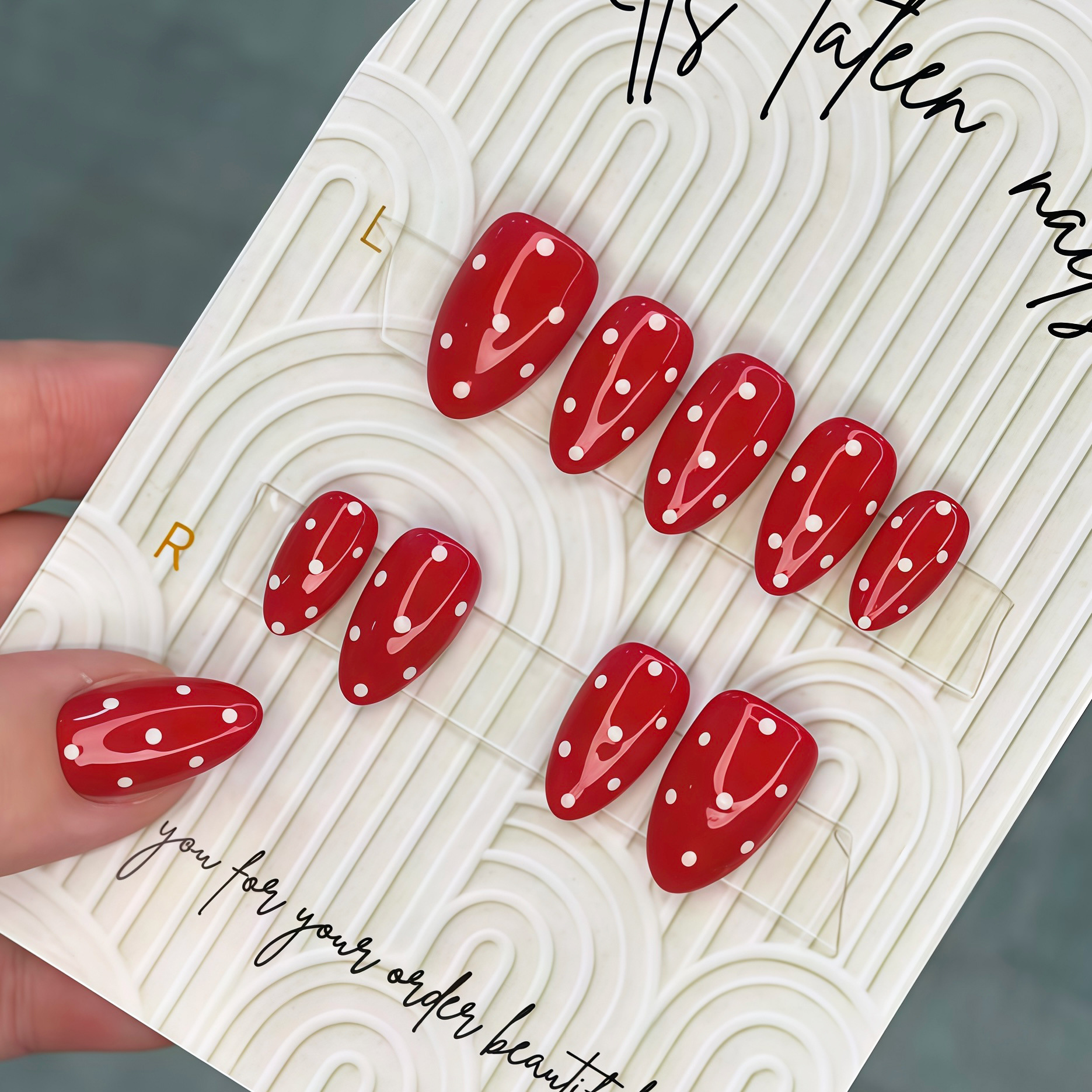 Hong Kong-style retro red polka dot press-on nails, a summer hit for cross-border e-commerce, ultra-short almond-shaped vintage hot girl nail patches