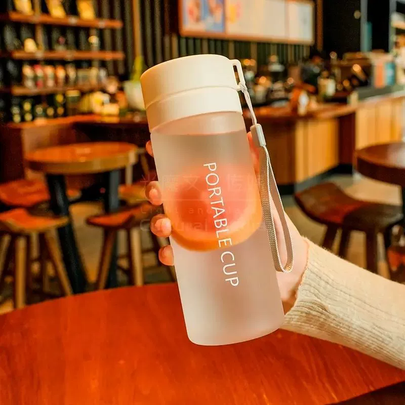 Water bottle 600/800 ml, high-temperature resistant plastic, large-capacity portable cup
