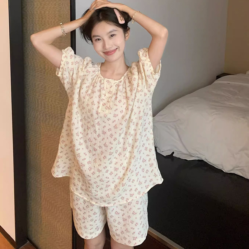 Summer Flower Blooming Pajamas Women's Summer Round Neck Floral Short-sleeved Shorts Summer New Korean Style Dormitory Home Suit