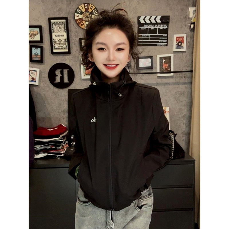 连帽外套女小个子2025秋季新款韩版休闲风显瘦百搭宽松短款冲锋衣|undefined