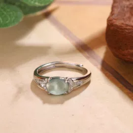 项链;手链;戒指