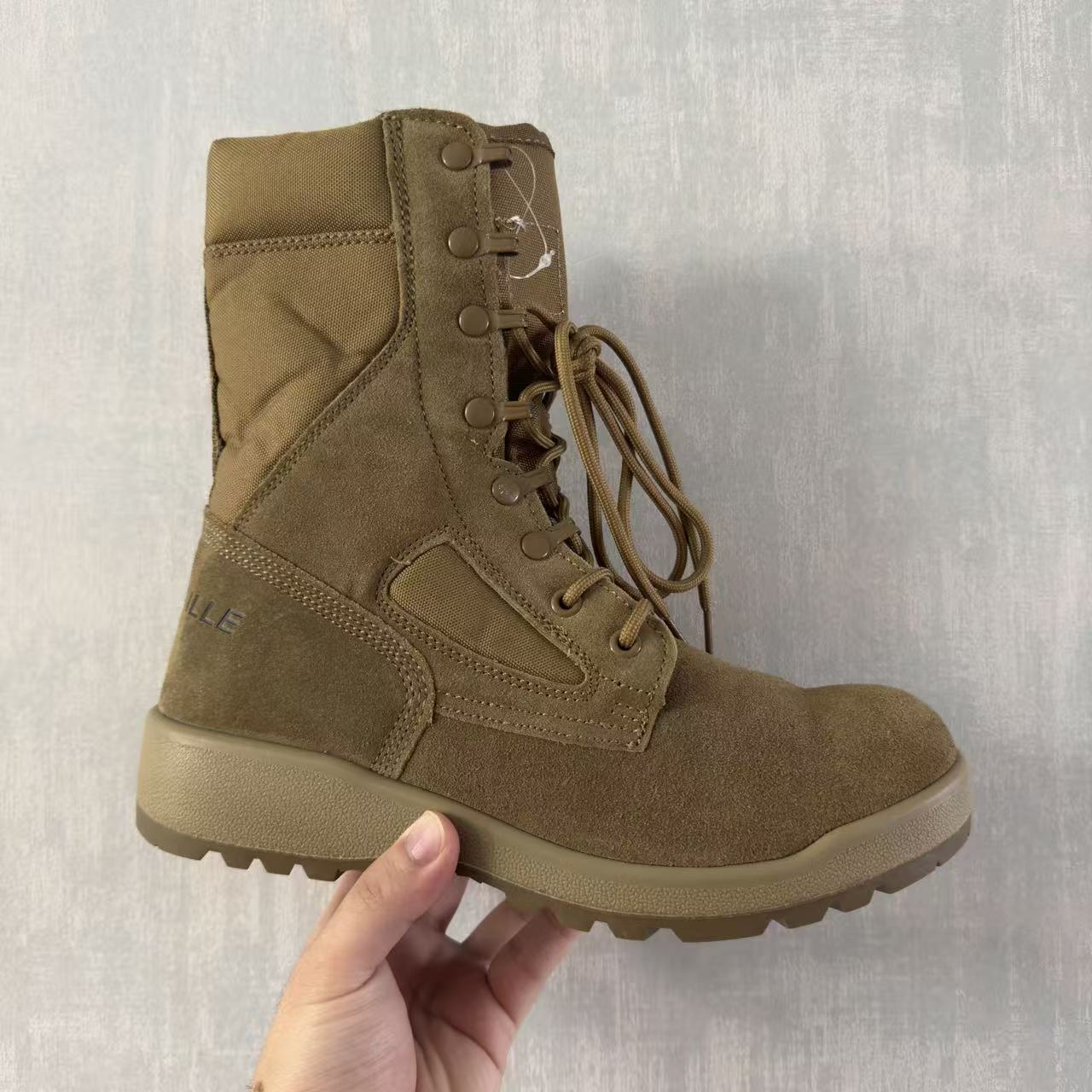 Nuevas tácticas de comercio exterior transfronterizo zapatos de montaña de guerra especial desértico marrón desgaste alta botas de nieve a través de la carretera