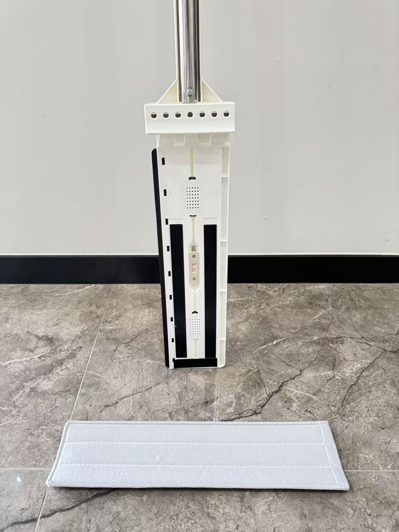 6c966f0b8d9245aeedd26658cda38b