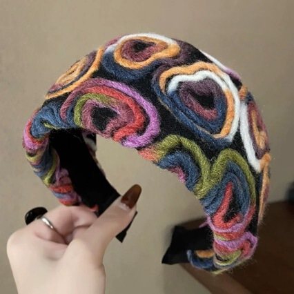 Maying Heart-Shaped Woolen Headband, High-End Ultra-Wide Headband That Makes the Face Look Smaller, Versatile Hair Accessory for Going Out Maying Heart-Shaped Woolen Headband, High-End Ultra-Wide Headband That Makes the Face Look Smaller, Versatile Hair Accessory for Going Out