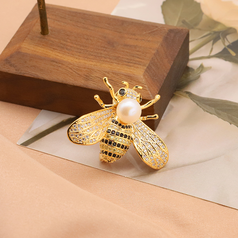 Natural de agua dulce perla broche abeja femenina ropa pin ramillete accesorios 18K oro real galvanoplastia color fabricante retención
