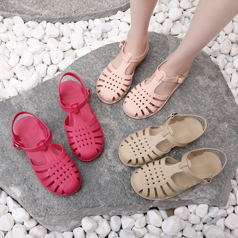 Sandale plate noi 2024 pentru exterior, pantofi de vară versatile Baotou pentru femei, la modă_voghion.com