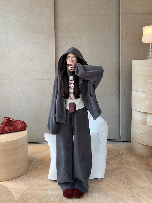 区区欧阳连帽卫衣外套女冬季加绒加厚慵懒风休闲宽松美式复古上衣|undefined