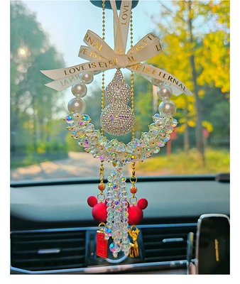Car hanging – Gourd with Diamonds - white-strawberry-diamond-gourd-inlay-peach-heart-colored-diamond-feather