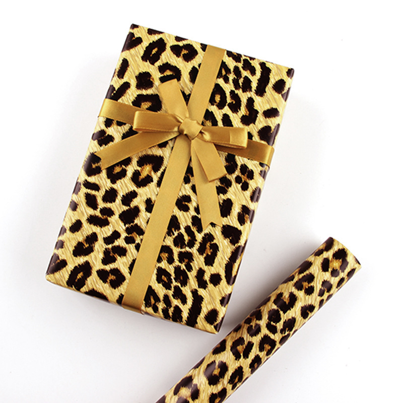 Papel de regalo con estampado de leopardo y vaca, el más vendido de Amazon, papel de regalo navideño, papel para envolver libros DIY image 10