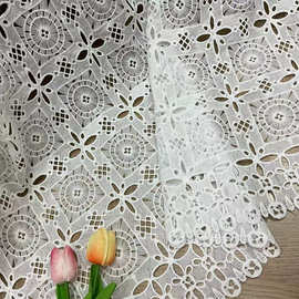 时尚花边刺牛奶丝水溶绣布料小花复古蕾丝绣花服装面料手工下单